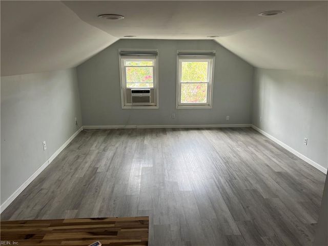 360 Staten St Apt C, Norfolk, VA 23503