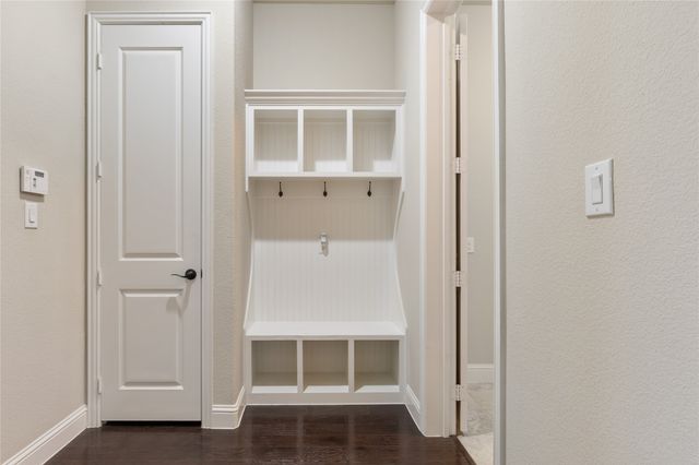 5876 Austin Waters, The Colony, TX 75056