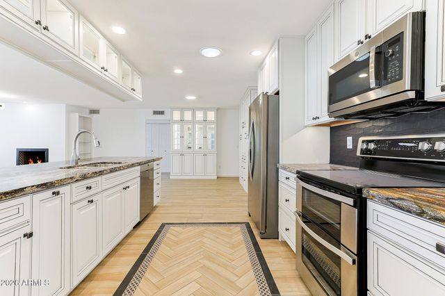 8342 E VIA DE DORADO --, Scottsdale, AZ 85258