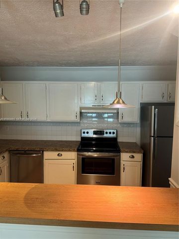 14820 Naranja Lakes Blvd D2J, Homestead, FL 33032