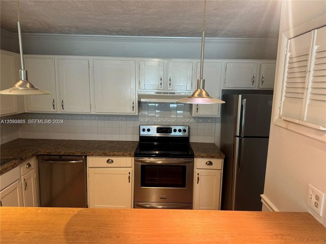 14820 Naranja Lakes Blvd D2J, Homestead, FL 33032