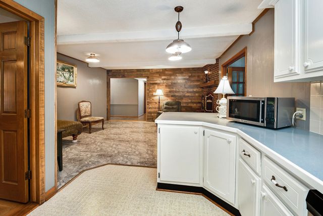 3539 S Broadway Avenue, Springfield, MO 65807