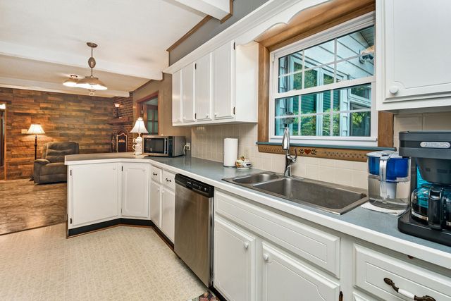 3539 S Broadway Avenue, Springfield, MO 65807