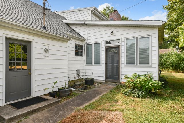 3539 S Broadway Avenue, Springfield, MO 65807