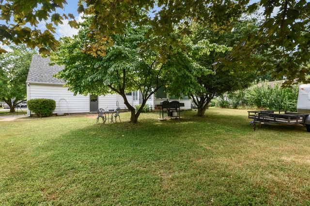 3539 S Broadway Avenue, Springfield, MO 65807