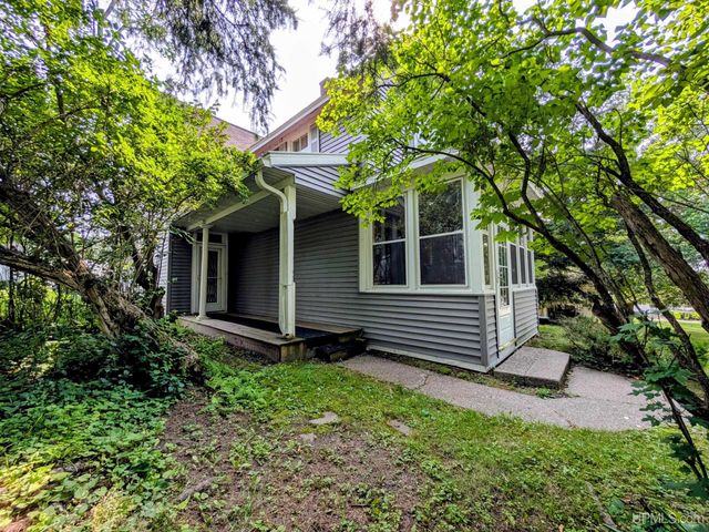 230 Diamond Street, Iron River, MI 49935