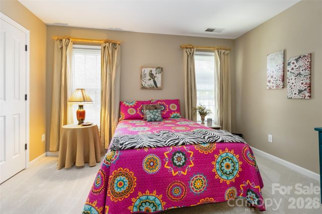 6210 Maple Cove Lane, Charlotte, NC 28269