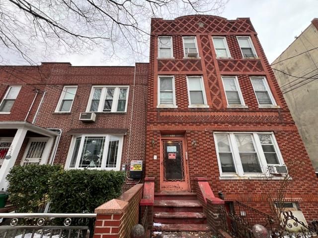 522 E 51st Street, Brooklyn, NY 11203