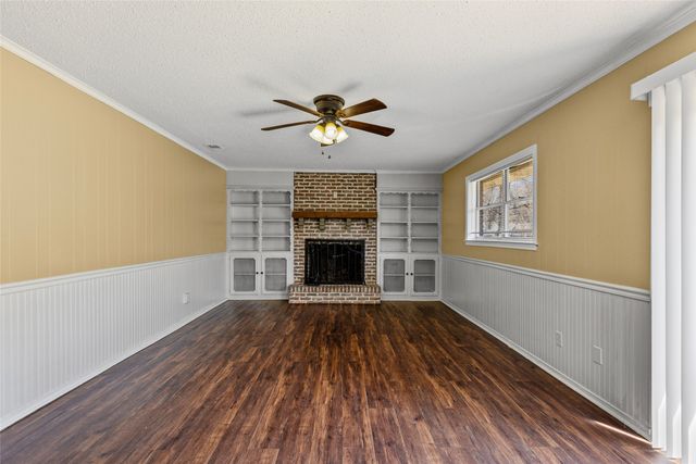 6305 Chapman Drive, Greenville, TX 75402