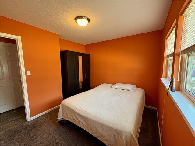 5133 Harmony Drive, Kansas City, KS 66106