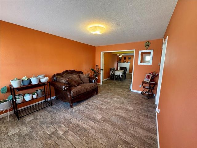 5133 Harmony Drive, Kansas City, KS 66106