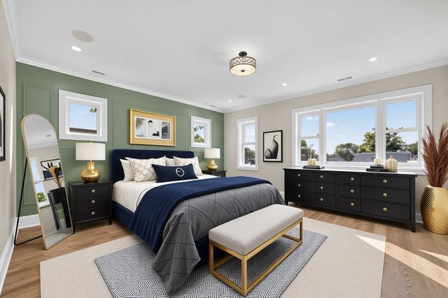 3019 N Kenneth Avenue, Chicago, IL 60641