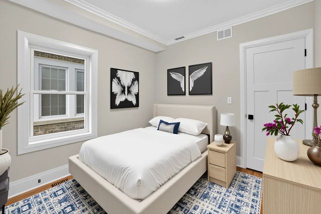 3019 N Kenneth Avenue, Chicago, IL 60641