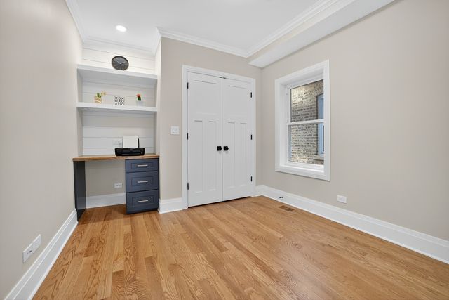 3019 N Kenneth Avenue, Chicago, IL 60641