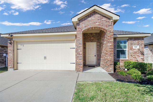 910 Amber Street, Princeton, TX 75407