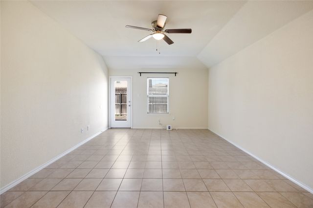 910 Amber Street, Princeton, TX 75407