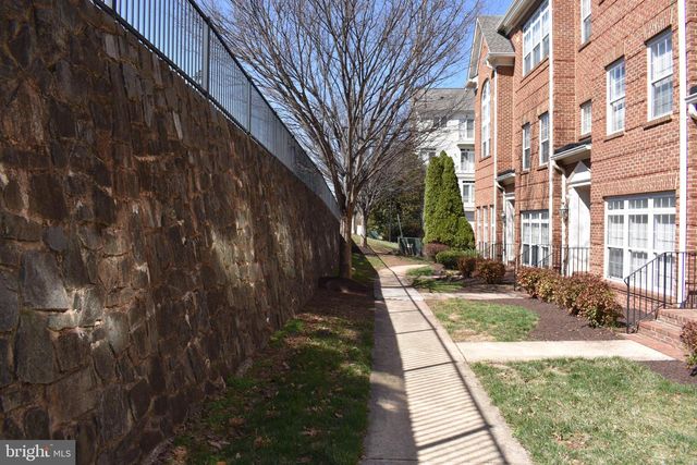 9508 WALKER WAY, Manassas Park, VA 20111