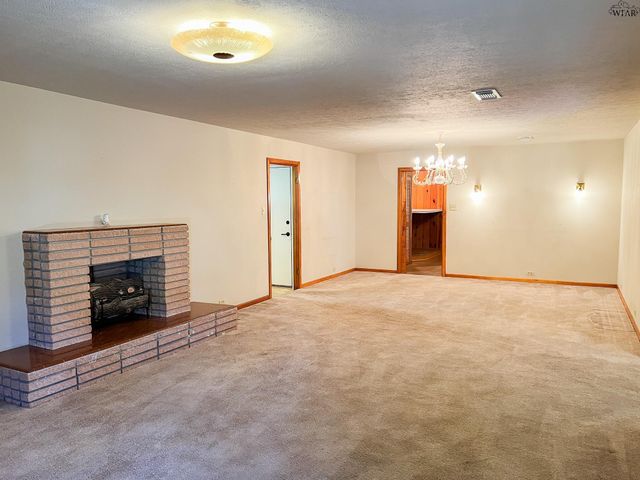 7900 RED RIVER ROAD, Byers, TX 76357