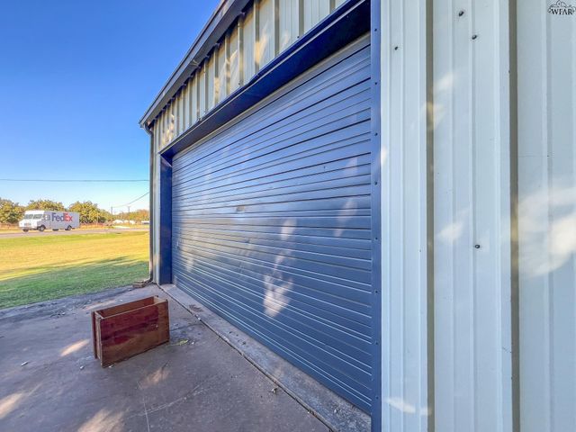 7900 RED RIVER ROAD, Byers, TX 76357