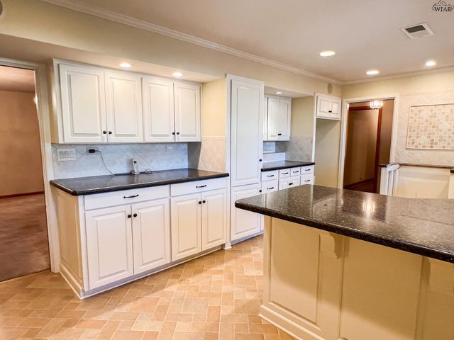 7900 RED RIVER ROAD, Byers, TX 76357