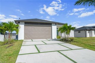 317 NE 15th TER, Cape Coral, FL 33909