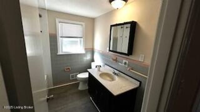 8910 Novelle St, Louisville, KY 40258