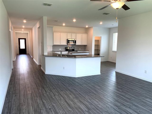 513 Peel Street, Fate, TX 75189