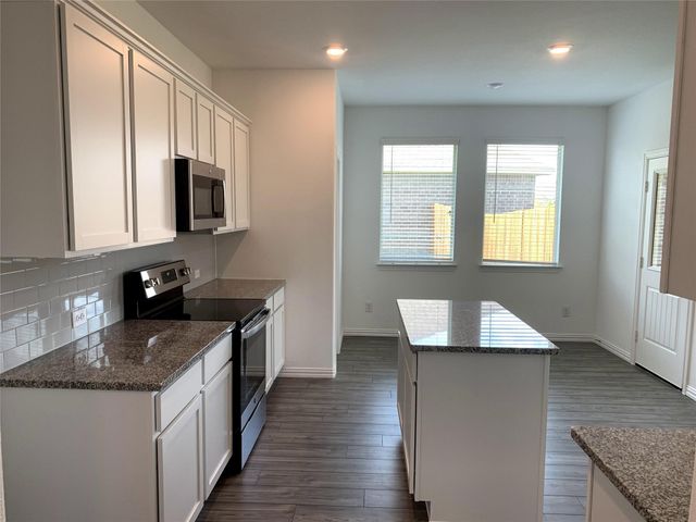 513 Peel Street, Fate, TX 75189