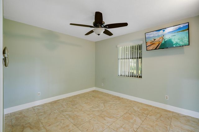 1001 Gatewood Avenue, Fort Pierce, FL 34982