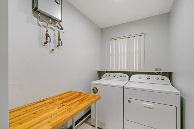 1001 Gatewood Avenue, Fort Pierce, FL 34982