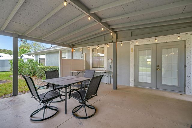 1001 Gatewood Avenue, Fort Pierce, FL 34982