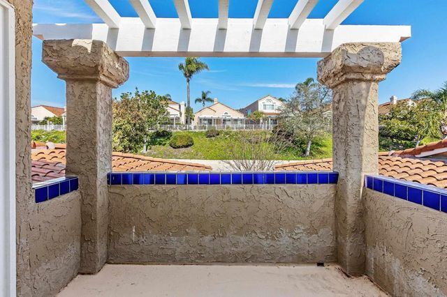 12032 Royal Birkdale Row B, San Diego, CA 92128