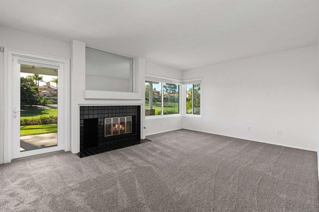 12032 Royal Birkdale Row B, San Diego, CA 92128