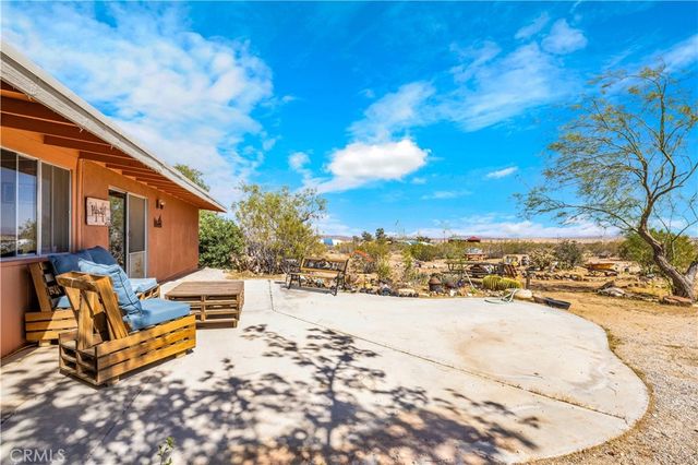 56011 Mira Street, Yucca Valley, CA 92284