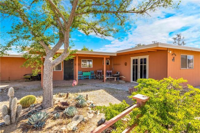 56011 Mira Street, Yucca Valley, CA 92284