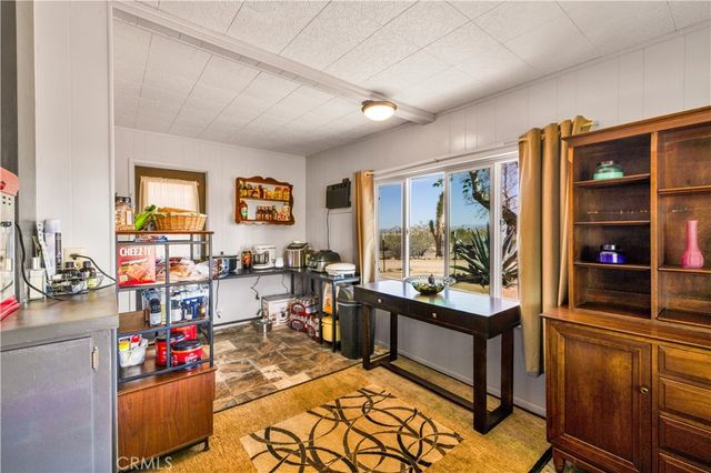 56011 Mira Street, Yucca Valley, CA 92284