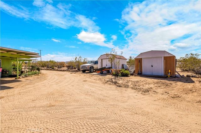56011 Mira Street, Yucca Valley, CA 92284