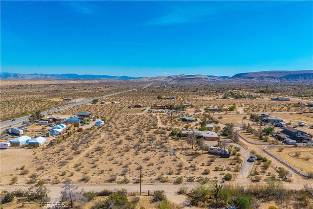 56011 Mira Street, Yucca Valley, CA 92284