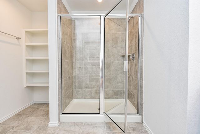 7519 Fierce Friesian Lane, Rosharon, TX 77583