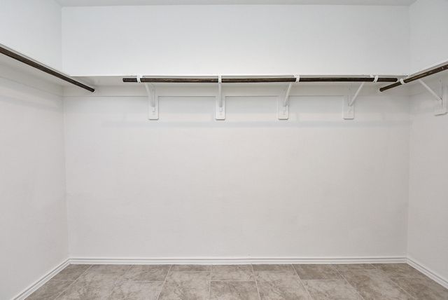 7519 Fierce Friesian Lane, Rosharon, TX 77583