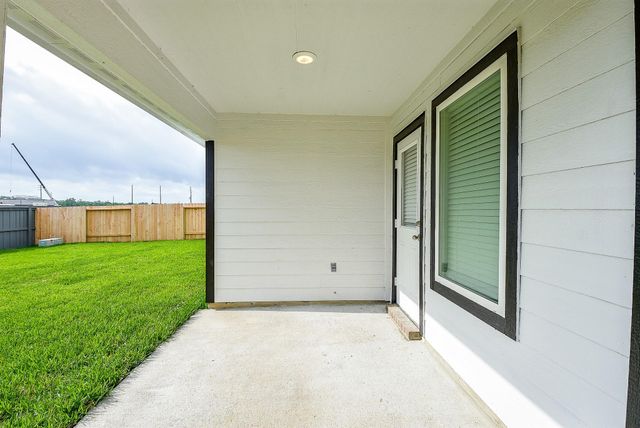 7519 Fierce Friesian Lane, Rosharon, TX 77583