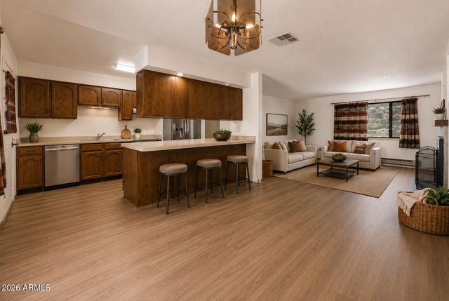 535 S LOS ALTOS Drive, Wickenburg, AZ 85390