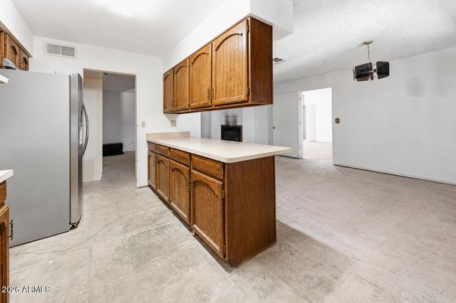 535 S LOS ALTOS Drive, Wickenburg, AZ 85390