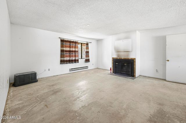 535 S LOS ALTOS Drive, Wickenburg, AZ 85390