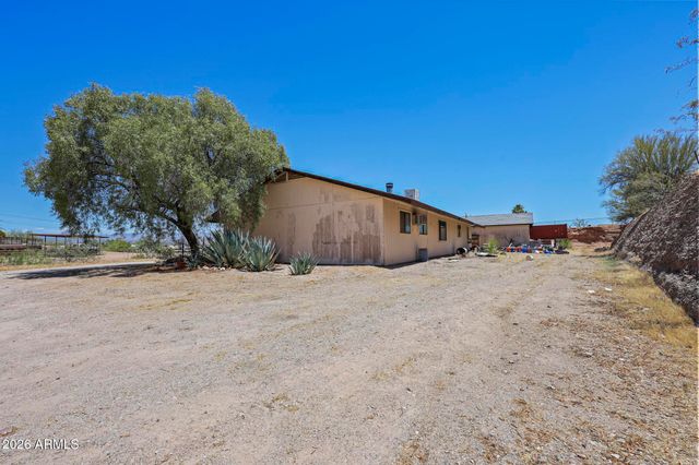 535 S LOS ALTOS Drive, Wickenburg, AZ 85390
