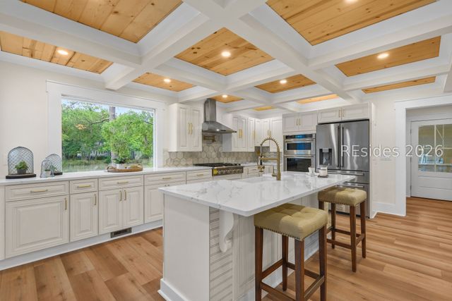 6 Wild Turkey Run, Hilton Head Island, SC 29926