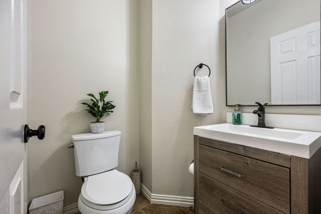 8302 Tanglerose Drive, Frisco, TX 75033