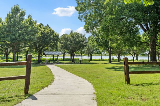 8302 Tanglerose Drive, Frisco, TX 75033