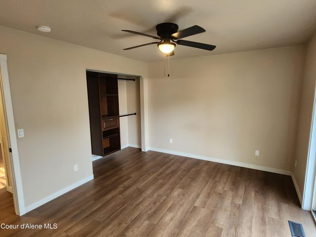 240 W Navaho Ave, Post Falls, ID 83854