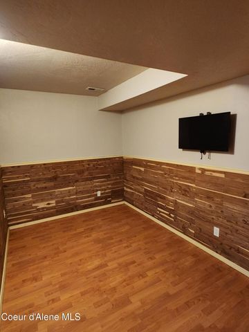 240 W Navaho Ave, Post Falls, ID 83854